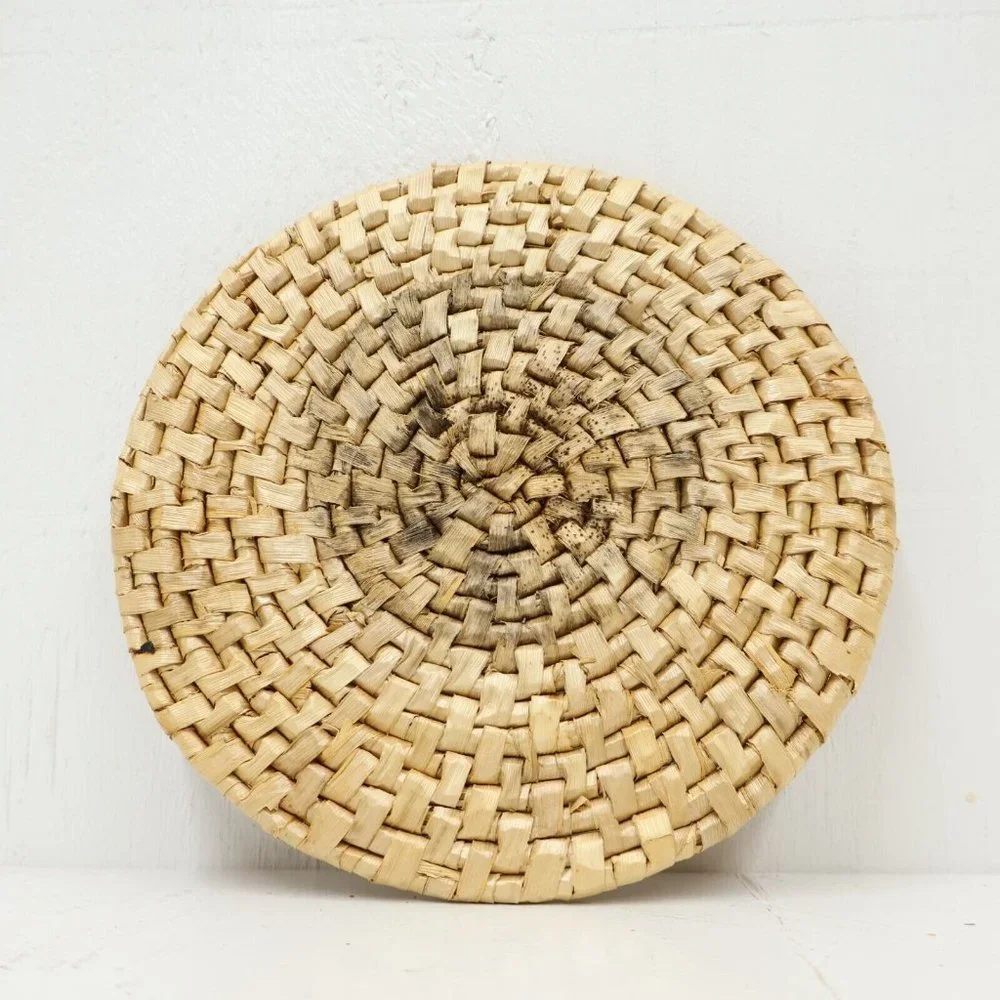 Vintage Rattan Whicker Thistle Natural Fiber 6in Diameter Trivet Coaster Set